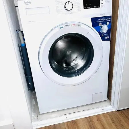 Joli Pièce Entièrement Rénové Et équipé Classé 2 étoiles *